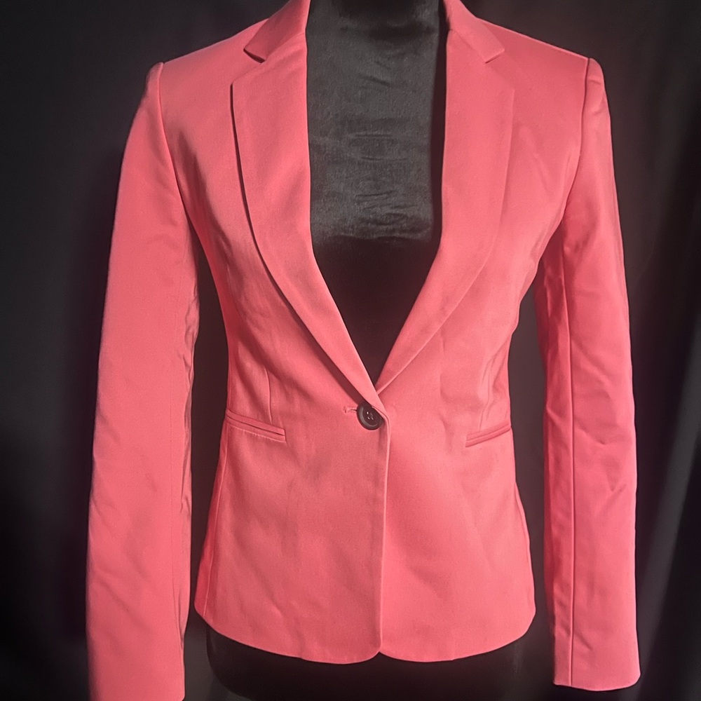 Express Coral Tailored Blazer with Notched Lapels